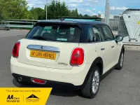 Used Mini Cooper D Hatch 116 HP (85 kW) 2015 White Hatchback