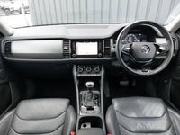 Used Skoda Kodiaq SE L Executive 150 HP (110 kW) 2023 Grey SUV