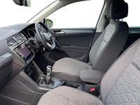 Used VW Tiguan Life 150 HP (110 kW) 2023 Silver SUV