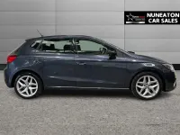 Usado Seat Ibiza FR 110 HP (80 kW) 2021 Cinzento Citadino