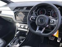 Used VW Touran R-line 150 HP (110 kW) 2025 MPV