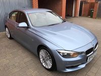 Begagnad BMW 320 Luxury Line 2012 Blå Sedan