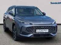 Usado MG HS Trophy 170 HP (125 kW) 2024 Cinzento SUV