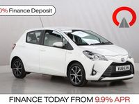 Used Toyota Yaris Hybrid 100 HP (73 kW) 2019 White Hatchback