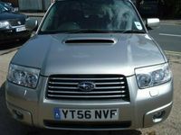 Begagnad Subaru Forester 2006 SUV