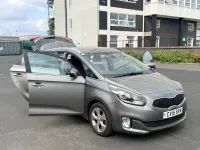 Used Kia Carens 134 HP (98 kW) 2015 Silver MPV