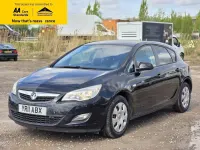 Begagnad Vauxhall Astra 115 HK (84 kW) 2011 Svart Halvkombi