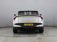 Used Kia EV6 125 kW (170 HP) 2024 White SUV