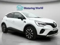 Second-hand Renault Captur Evolution 145 CP (106 kW) 2023 Alb SUV