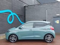 Używany Hyundai i10 Premium 79 KM (58 kW) 2025 Zielony Hatchback