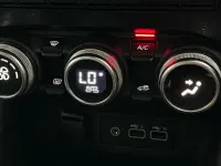 Used Renault Clio Evolution 90 HP (66 kW) 2025 Black Hatchback