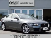 Używany Jaguar XE Prestige 250 KM (183 kW) 2018 Szary Sedan/Limuzyna
