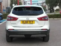 Used Nissan Qashqai Tekna 108 HP (79 kW) 2018 White SUV