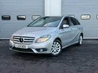 Begagnad Mercedes B180 SE 109 HK (80 kW) 2014 Silver Minibuss