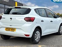 Used Dacia Sandero Essentiel 67 HP (49 kW) 2022 White Hatchback