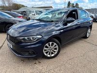 Begagnad Fiat Tipo Easy Plus 120 HK (88 kW) 2017 Blå Halvkombi
