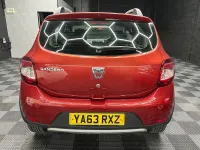 Used Dacia Sandero Ambiance 90 HP (66 kW) 2014 Red Hatchback