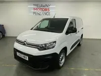 Used Citroën Berlingo 100 HP (73 kW) 2023 White MPV