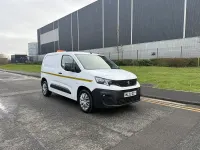 Used Peugeot Partner 131 HP (96 kW) 2020 White MPV