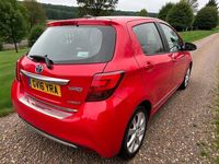 Used Toyota Yaris Hybrid 2016 Red Hatchback