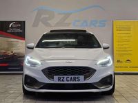 Used Ford Focus ST 2019 White Hatchback