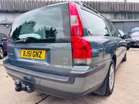 Used Volvo V70 200 HP (147 kW) 2001 Green Estate