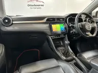 Usado MG ZS Exclusive 106 HP (77 kW) 2021 Branco SUV