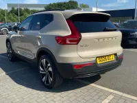 New Volvo XC40 Ultra 163 HP (119 kW) 2026 Gold SUV