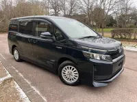 Used Toyota Voxy 2016 Blue