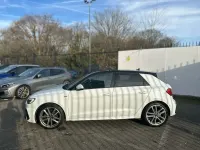 Usado Audi A1 Sportback Advanced 150 HP (110 kW) 2020 Branco Citadino