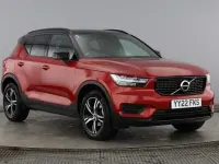 Used Volvo XC40 R-Design 161 HP (118 kW) 2022 Red SUV