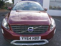 Usado Volvo XC60 SE Lux 181 HP (133 kW) 2014 Vermelho SUV