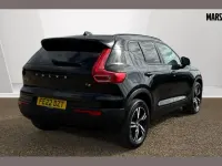 Used Volvo XC40 R-Design 163 HP (119 kW) 2022 Black SUV