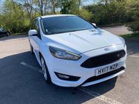Used Ford Focus ST-Line 125 HP (91 kW) 2017 White Hatchback