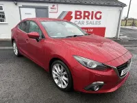 Usado Mazda 3 Inclusive 121 CV (88 kW) 2015 Rojo Berlina