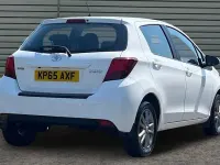 Used Toyota Yaris 99 HP (72 kW) 2016 Hatchback