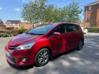 Used Toyota Verso 147 HP (108 kW) 2013 Red MPV