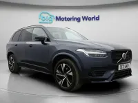 Usado Volvo XC90 R-Design 390 CV (286 kW) 2021 Azul SUV