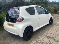 Used Toyota Aygo 68 HP (50 kW) 2012 White Hatchback
