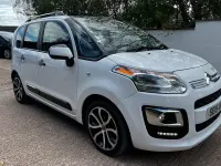 Used Citroën C3 SELECTION 100 HP (73 kW) 2015 MPV