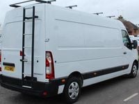 Used Renault Master Business 135 HP (99 kW) 2023 White MPV