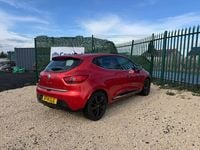 Used Renault Clio IV Dynamique 2014 Red Hatchback