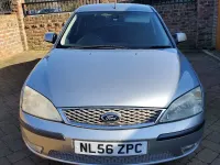 Usado Ford Mondeo 155 HP (114 kW) 2006 Prateado Citadino