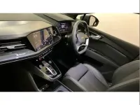 Używany Audi Q4 e-tron S-Line 219 kW (299 KM) 2022 Szary SUV