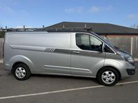 Used Ford Transit Custom Limited 170 HP (125 kW) 2017 Silver Van