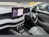 Usado Skoda Superb SE Technology 150 CV (110 kW) 2025 Negro Familiar