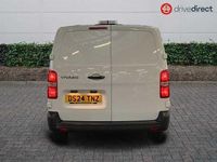 Used Vauxhall Vivaro 145 HP (106 kW) 2024 White MPV