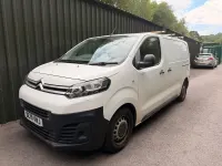 Used Citroën Dispatch 100 HP (73 kW) 2019 White MPV