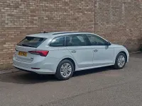 Begagnad Skoda Octavia SE Technology 110 HK (80 kW) 2022 Vit Kombi