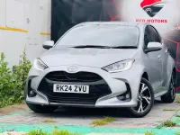 Used Toyota Yaris Hybrid Design 116 HP (85 kW) 2024 Silver Hatchback